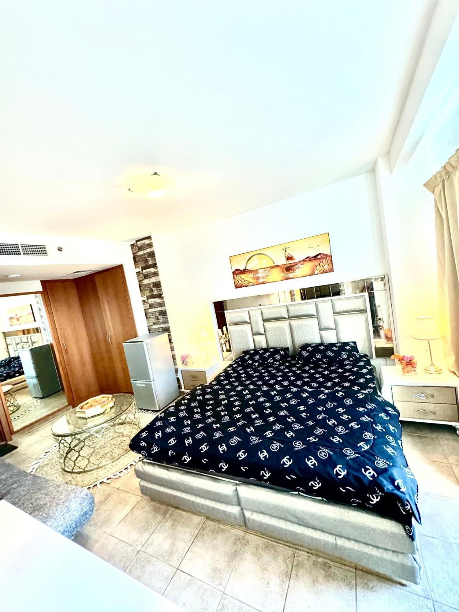 Travelers Backpackers Apartman Dubaj Kültér fotó