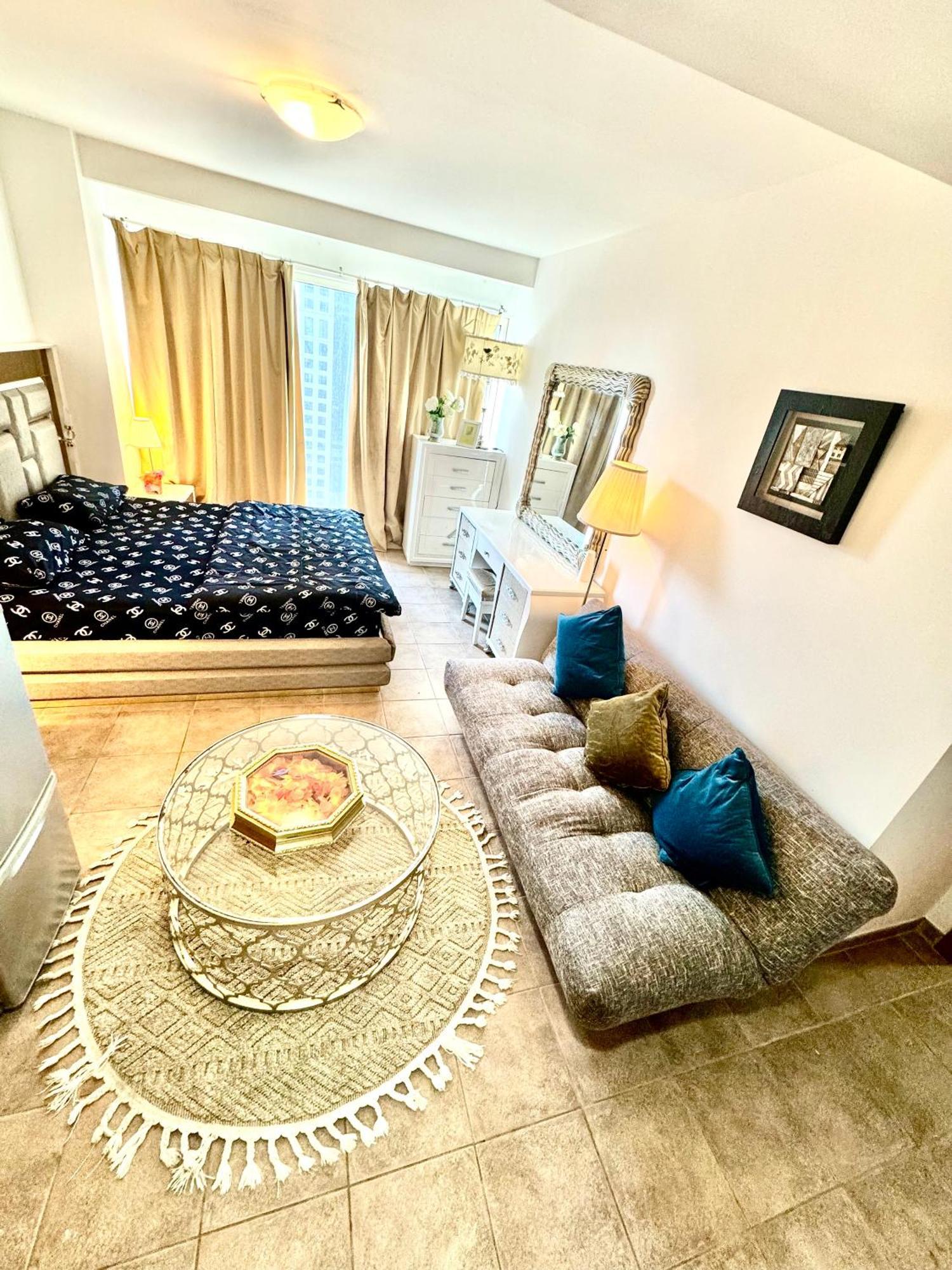 Travelers Backpackers Apartman Dubaj Kültér fotó