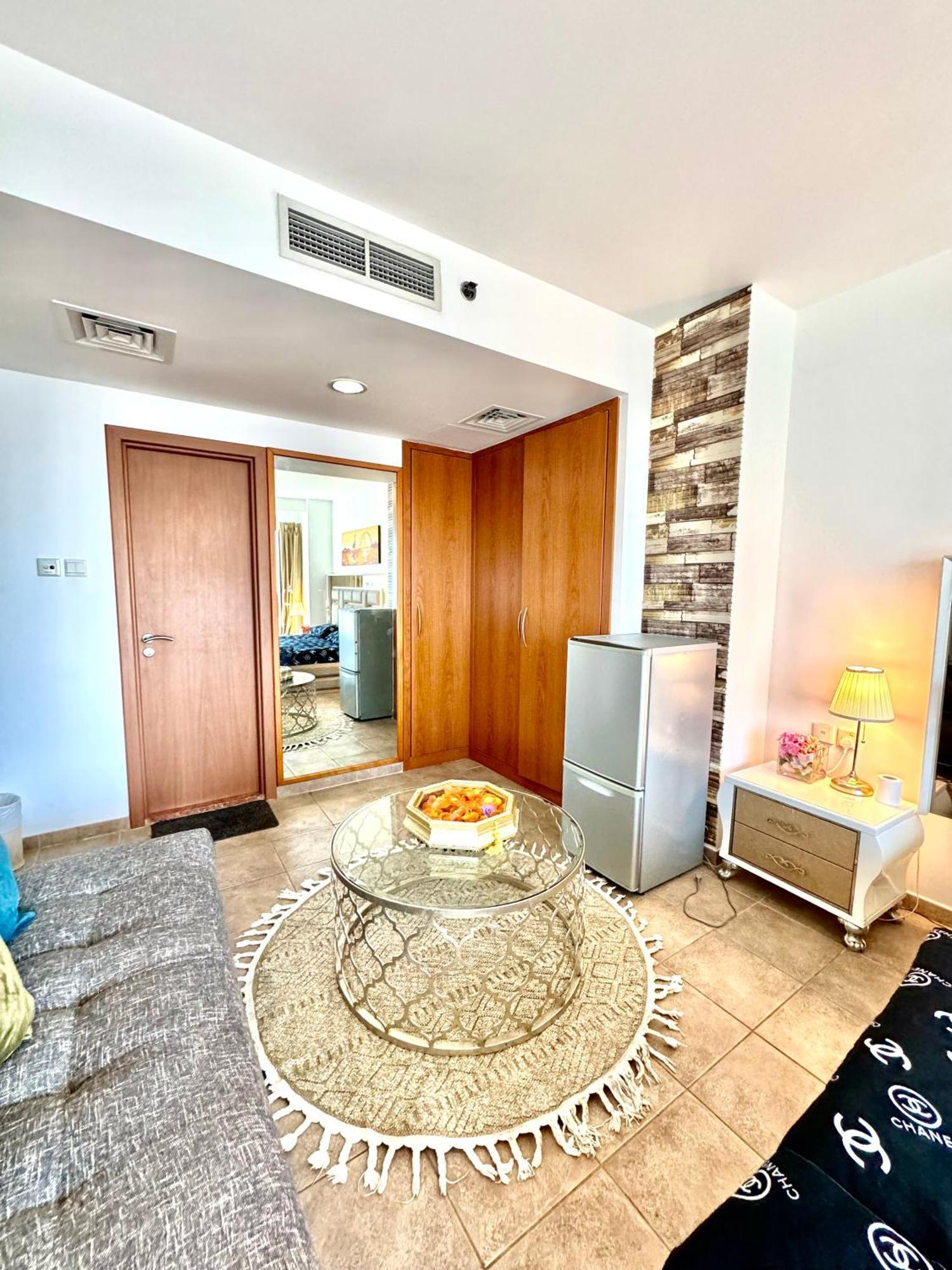 Travelers Backpackers Apartman Dubaj Kültér fotó